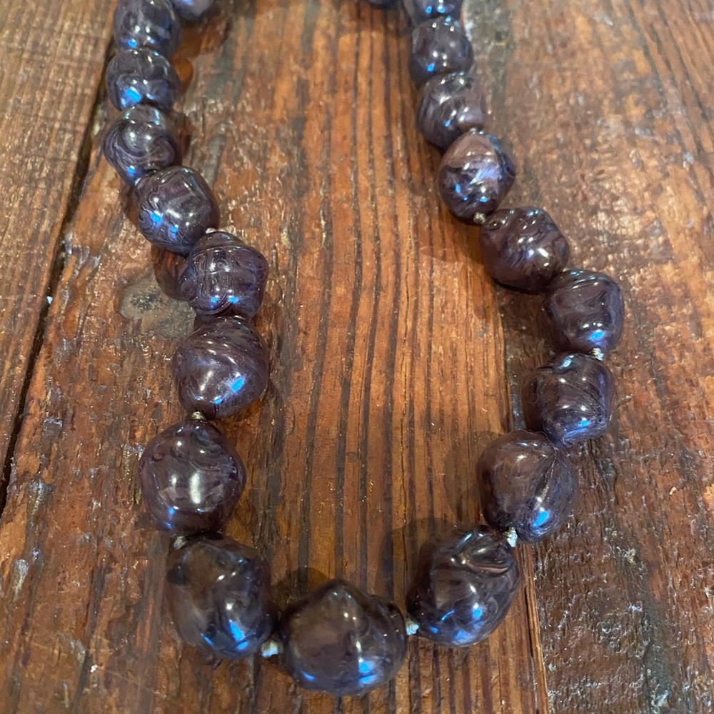 Elegant Chocolate Beaded Necklace with Labradorite
